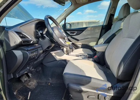 2020 Subaru Forester Premium из США, поврежденный, VIN JF2SKAJC8LH456045